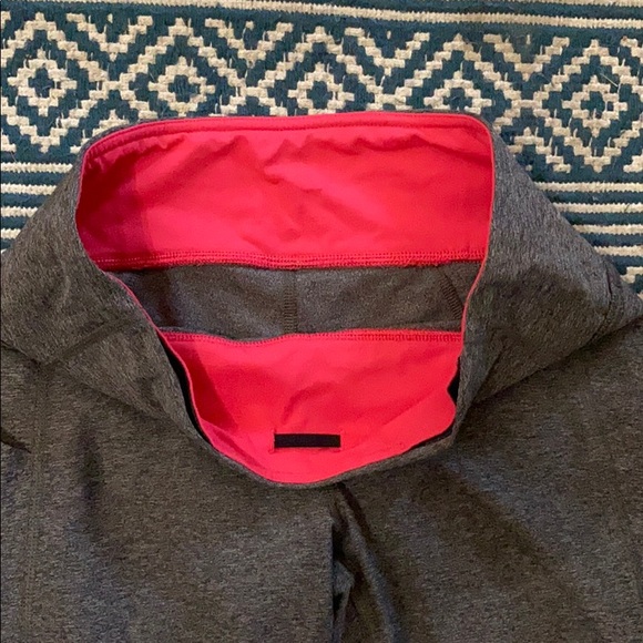 Lululemon Pace Rival Crops - Picture 2 of 8
